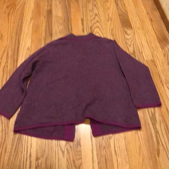 đ
ștalbotsâone buttonâsweater - Picture 3 of 5